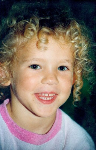 lorie quand elle etait petite